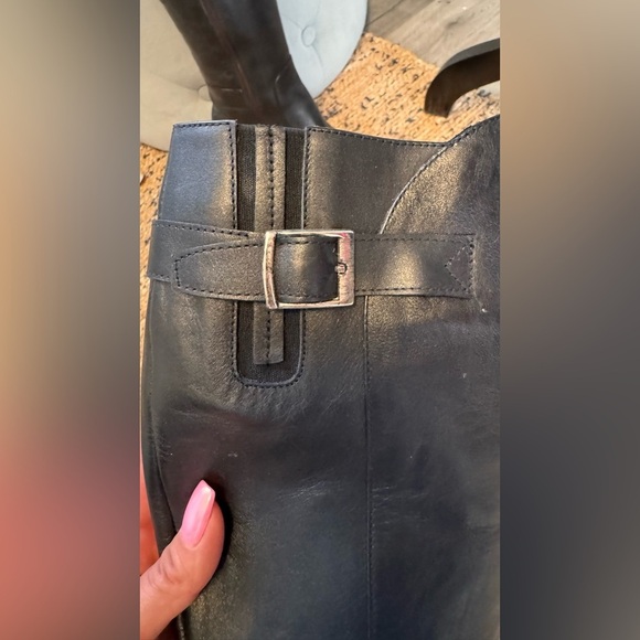 100% natural Leather Heeled Boots in black,used once - Picture 3 of 14